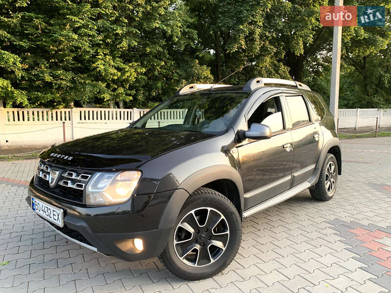 Внедорожник / Кроссовер Dacia Duster 2016 в Теофиполе