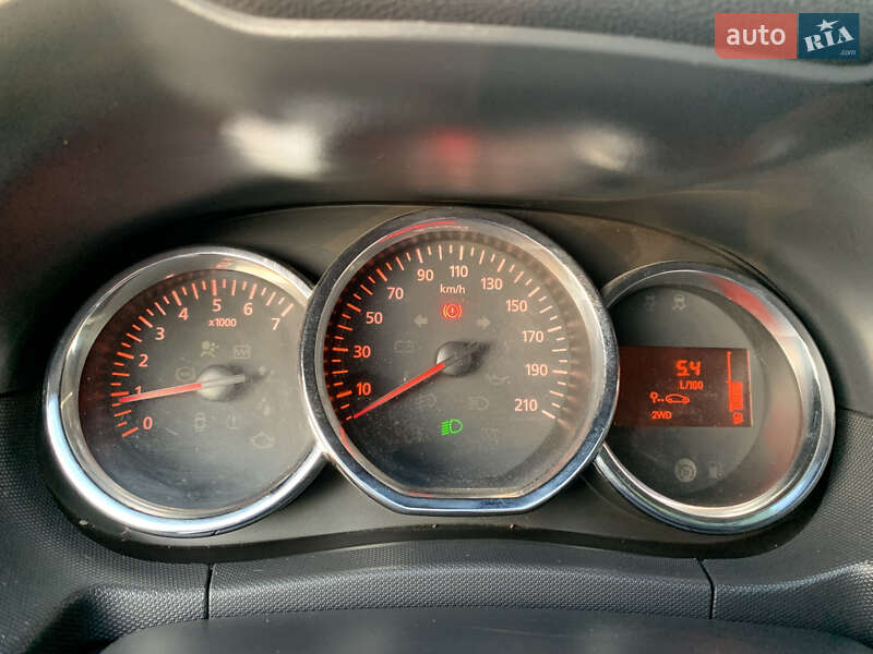 Внедорожник / Кроссовер Dacia Duster 2016 в Теофиполе