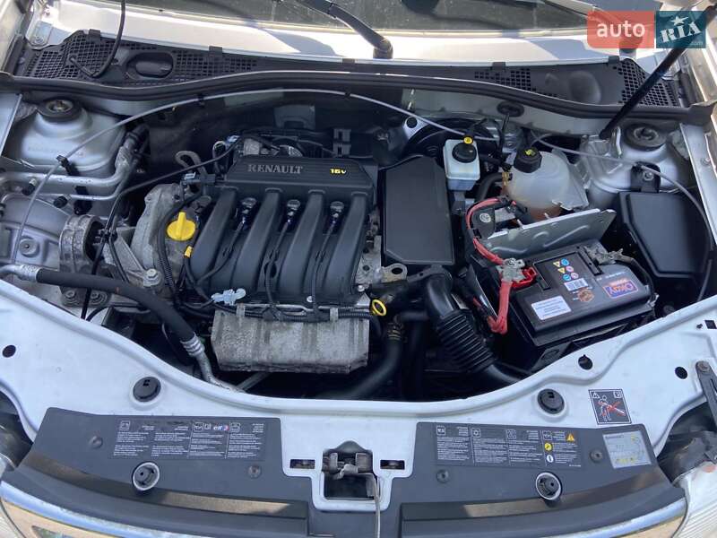 Позашляховик / Кросовер Dacia Duster 2012 в Хоролі