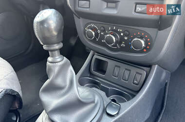 Внедорожник / Кроссовер Dacia Duster 2014 в 