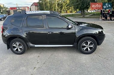 Внедорожник / Кроссовер Dacia Duster 2015 в 