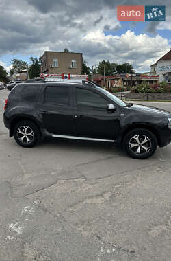 Внедорожник / Кроссовер Dacia Duster 2015 в 