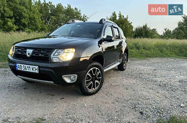 Позашляховик / Кросовер Dacia Duster 2017 в Літині