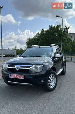 Внедорожник / Кроссовер Dacia Duster 2011 в Вознесенске