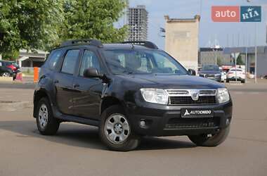 Внедорожник / Кроссовер Dacia Duster 2011 в Киеве