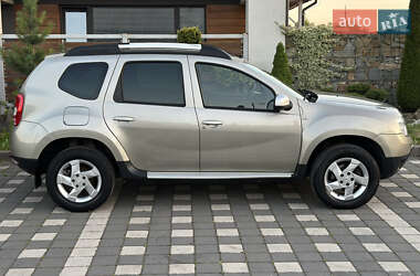 Внедорожник / Кроссовер Dacia Duster 2011 в 