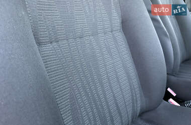 Внедорожник / Кроссовер Dacia Duster 2011 в 