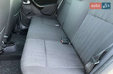 Внедорожник / Кроссовер Dacia Duster 2011 в 