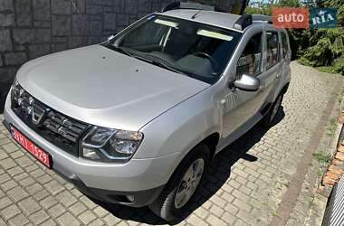 Позашляховик / Кросовер Dacia Duster 2014 в 