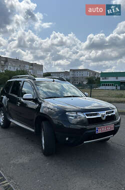 Внедорожник / Кроссовер Dacia Duster 2011 в 