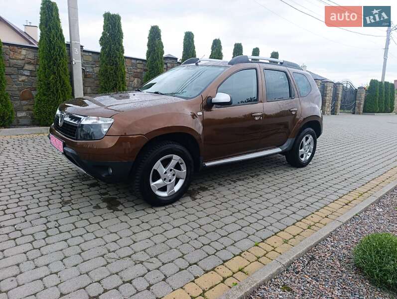 Dacia Duster 2012