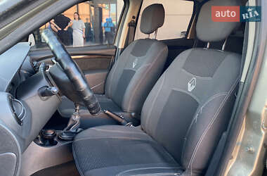 Внедорожник / Кроссовер Dacia Duster 2010 в 