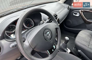 Внедорожник / Кроссовер Dacia Duster 2012 в 
