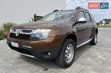 Позашляховик / Кросовер Dacia Duster 2010 в Луцьку