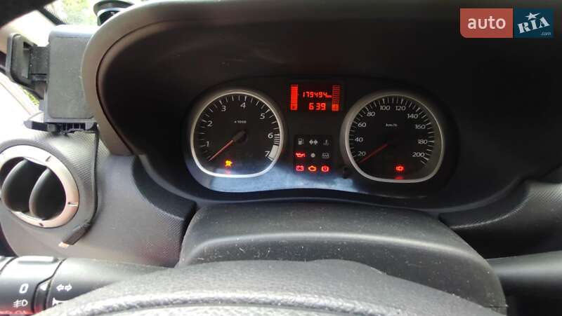 Позашляховик / Кросовер Dacia Duster 2012 в Яремчі