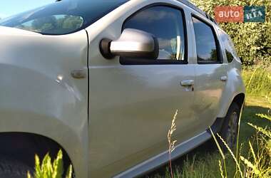 Внедорожник / Кроссовер Dacia Duster 2015 в Львове