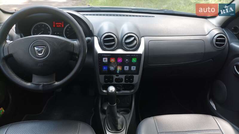 Внедорожник / Кроссовер Dacia Duster 2011 в Чернигове