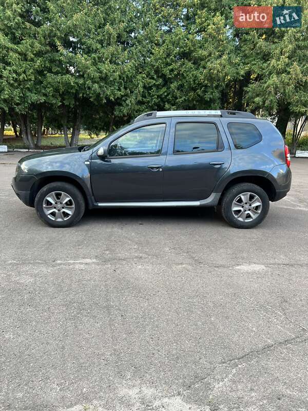Позашляховик / Кросовер Dacia Duster 2014 в Ніжині