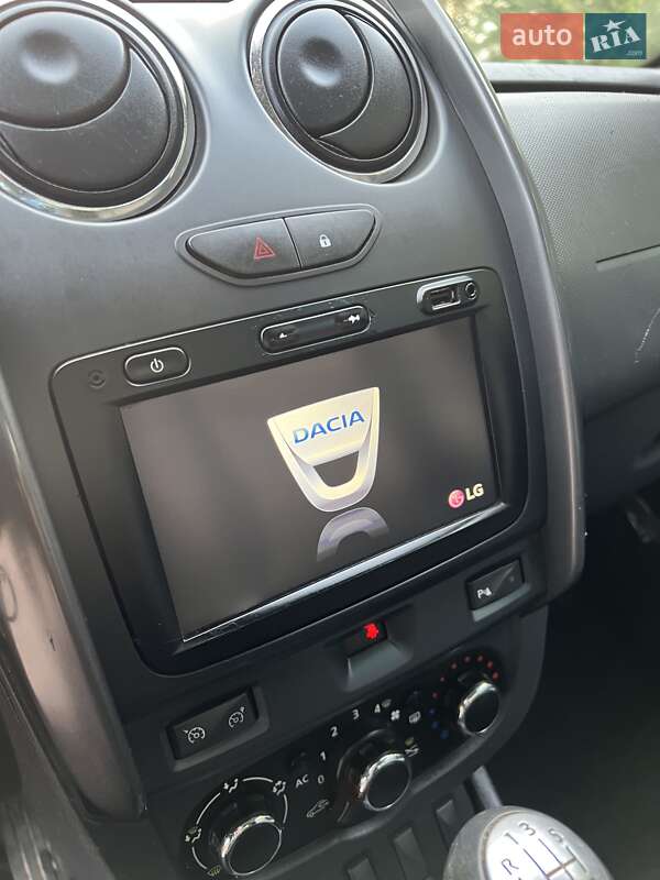 Позашляховик / Кросовер Dacia Duster 2014 в Ніжині