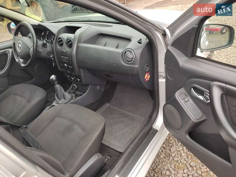 Позашляховик / Кросовер Dacia Duster 2014 в Ковелі