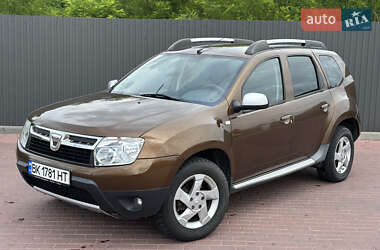 Внедорожник / Кроссовер Dacia Duster 2012 в Сарнах