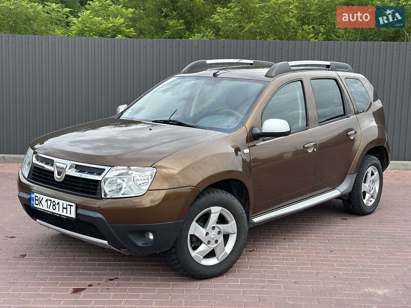 Dacia Duster 2012