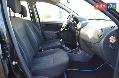 Внедорожник / Кроссовер Dacia Duster 2010 в 