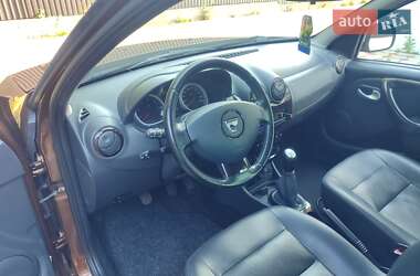 Внедорожник / Кроссовер Dacia Duster 2010 в 