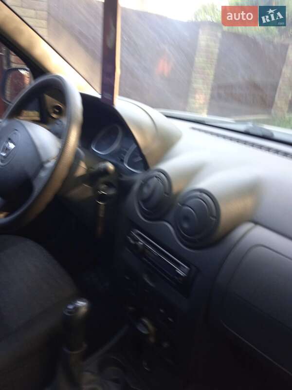 Позашляховик / Кросовер Dacia Duster 2011 в Калуші