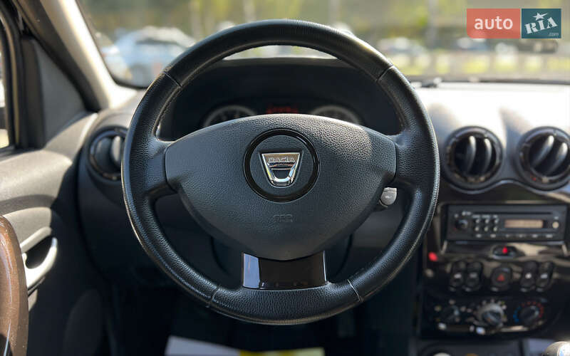 Внедорожник / Кроссовер Dacia Duster 2011 в Львове