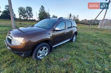 Внедорожник / Кроссовер Dacia Duster 2011 в 