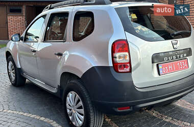 Внедорожник / Кроссовер Dacia Duster 2016 в 