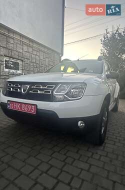 Позашляховик / Кросовер Dacia Duster 2014 в 