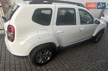 Позашляховик / Кросовер Dacia Duster 2014 в 