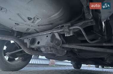 Позашляховик / Кросовер Dacia Duster 2014 в 