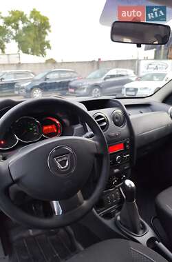 Внедорожник / Кроссовер Dacia Duster 2016 в 