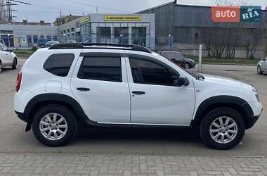 Внедорожник / Кроссовер Dacia Duster 2011 в 