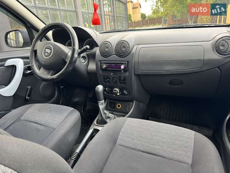 Внедорожник / Кроссовер Dacia Duster 2010 в Полтаве