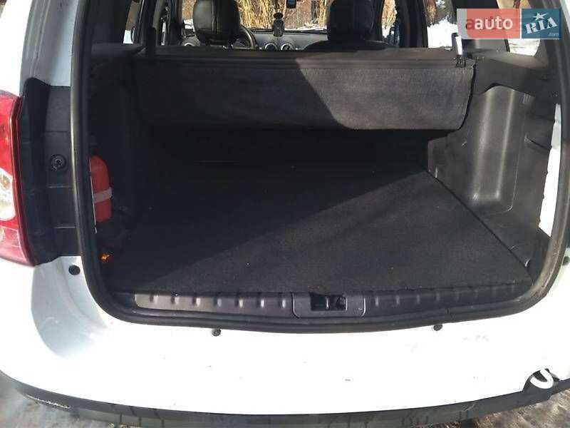 Позашляховик / Кросовер Dacia Duster 2012 в Яремчі