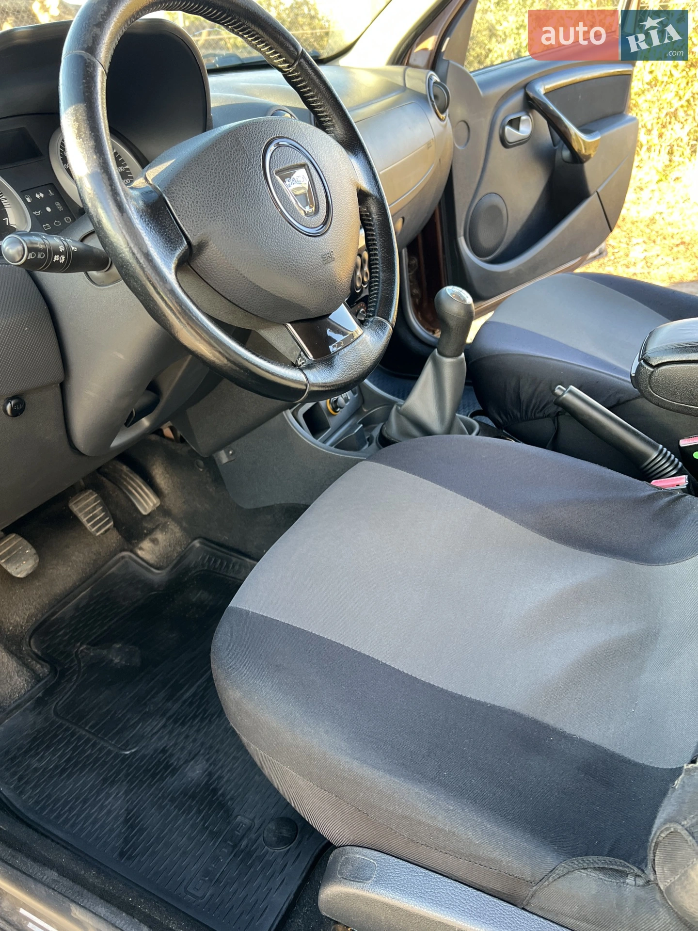 2010 Dacia Duster - мініатюра 16