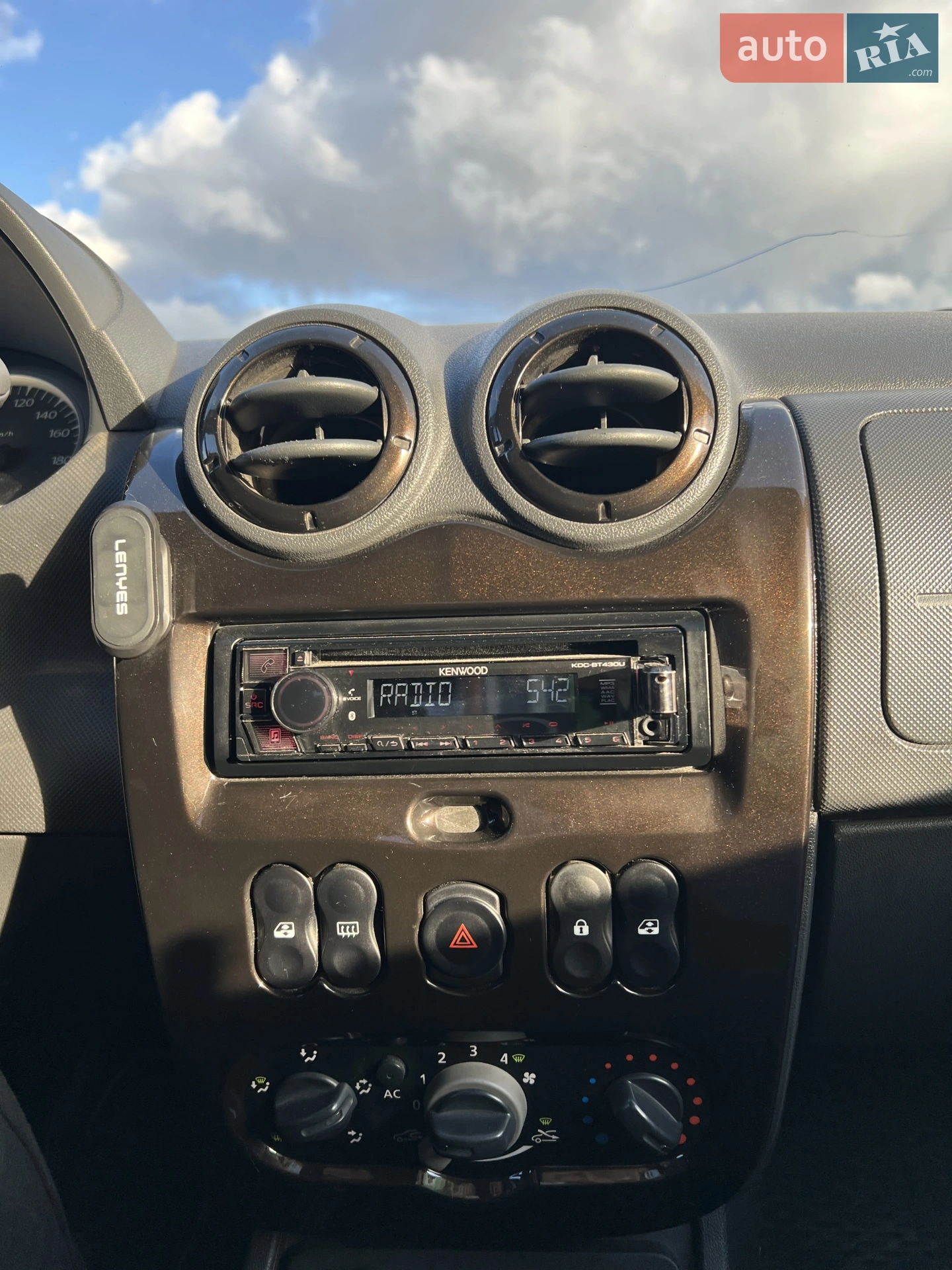 2010 Dacia Duster - мініатюра 21