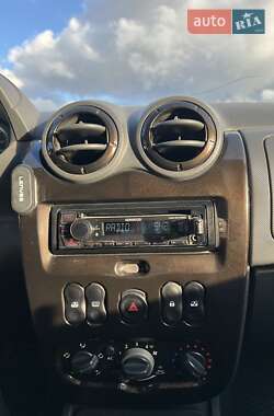 Внедорожник / Кроссовер Dacia Duster 2010 в 