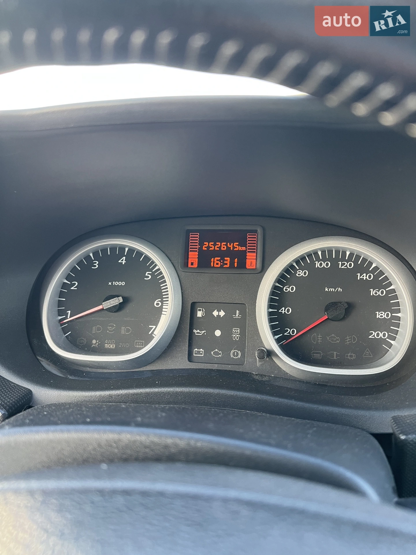 2010 Dacia Duster - мініатюра 23