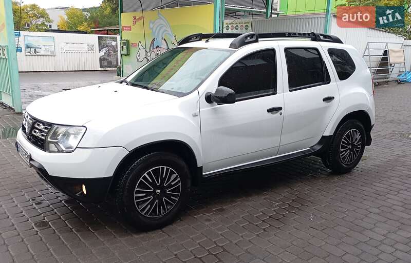Внедорожник / Кроссовер Dacia Duster 2016 в Черкассах