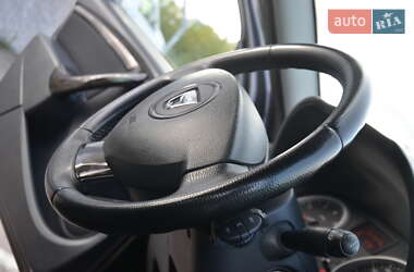 Внедорожник / Кроссовер Dacia Duster 2011 в 