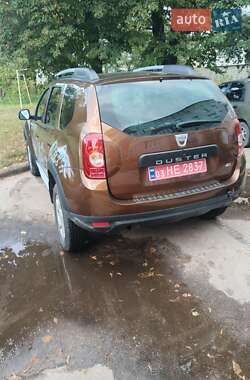 Внедорожник / Кроссовер Dacia Duster 2011 в 