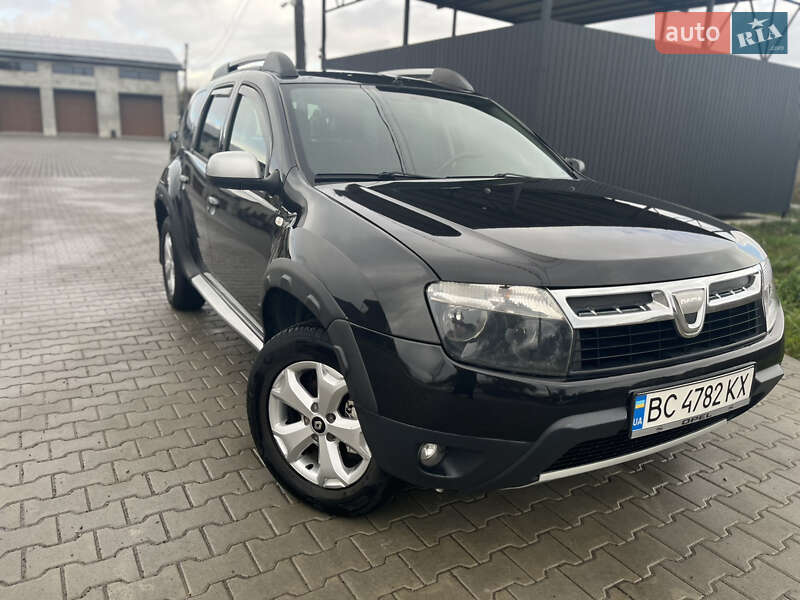 Dacia Duster 2011