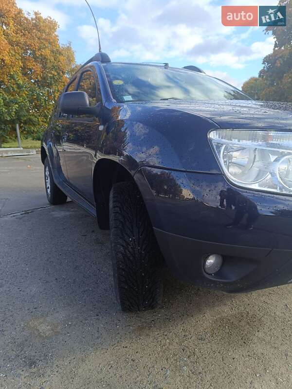 Позашляховик / Кросовер Dacia Duster 2010 в Нетішині