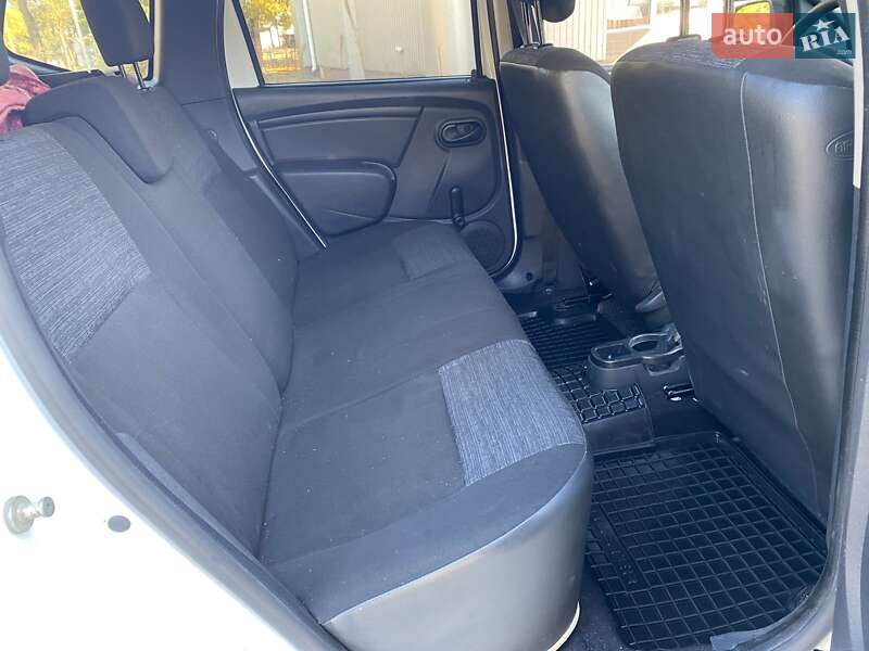 Внедорожник / Кроссовер Dacia Duster 2011 в Николаеве фото 24 Внедорожник / Кроссовер Dacia Duster 2011 в Николаеве