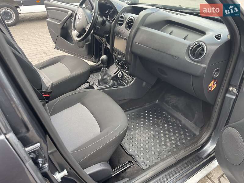 Позашляховик / Кросовер Dacia Duster 2016 в Луцьку